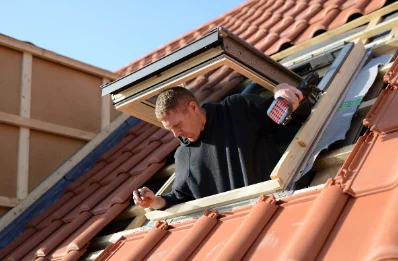 Pose de fenêtres de toit Velux à Rauwiller